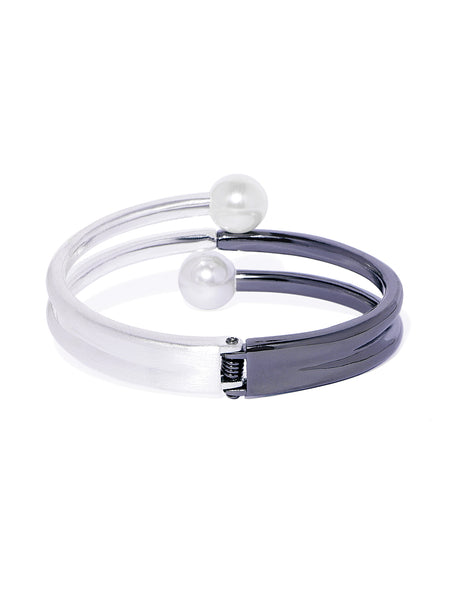 Black & Silver Pearl Cuff - ChicMela